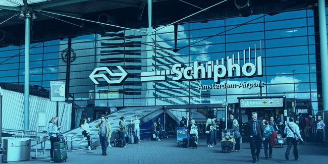 Schiphol-Airport Amsterdam Airport Schiphol - Keeping Passengers Moving with Veovo