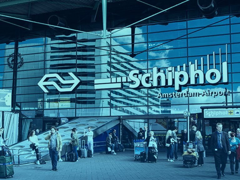 Amsterdam Airport Schiphol - Keeping Passengers Moving with Veovo