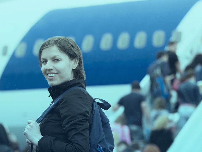 airports compete for low cost airlines