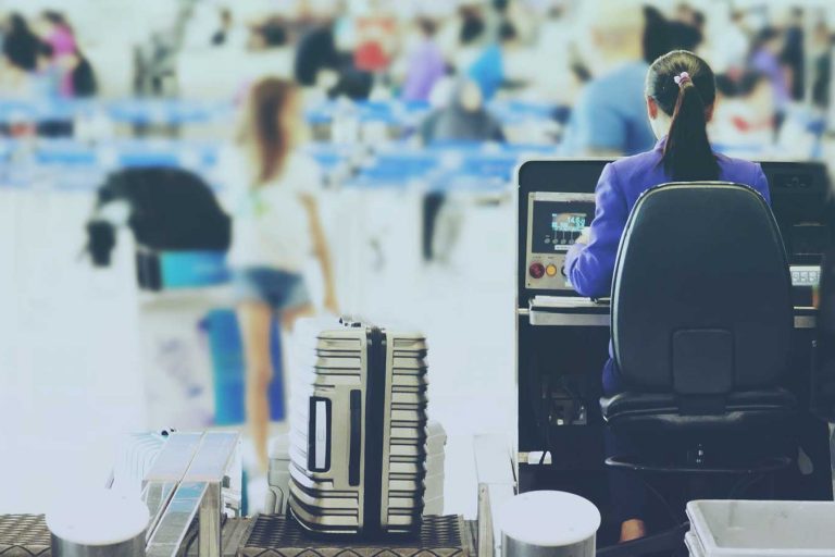 AI help airport staff shortages